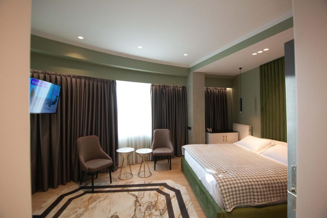 Sky View Hotel Korça Kültér fotó