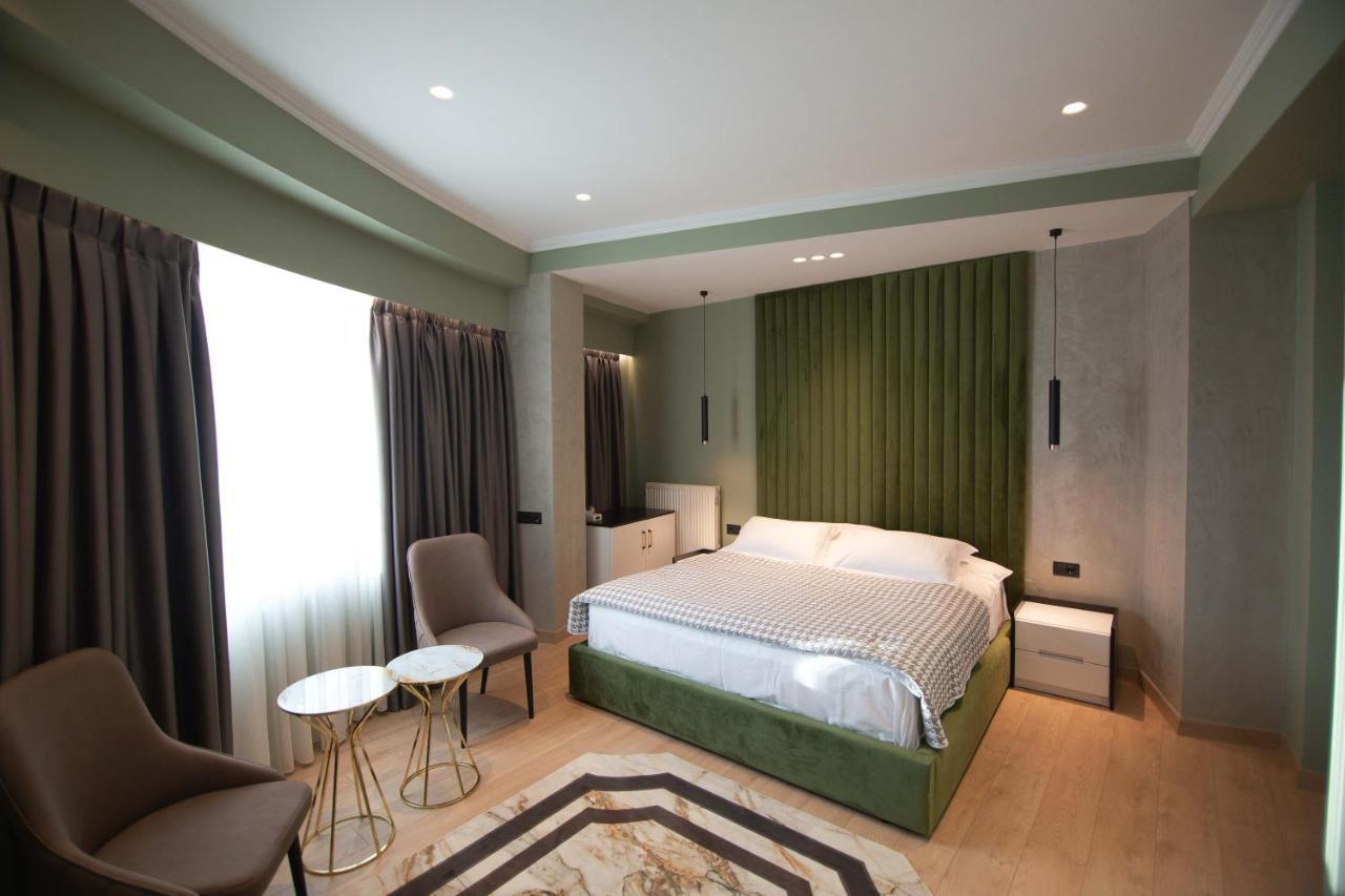 Sky View Hotel Korça Kültér fotó