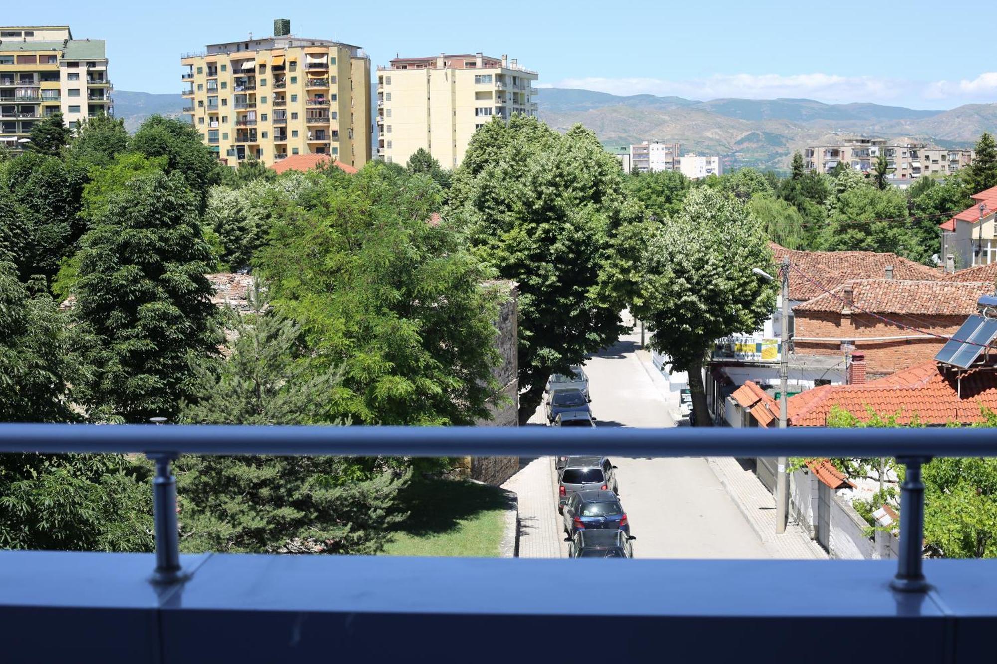 Sky View Hotel Korça Kültér fotó